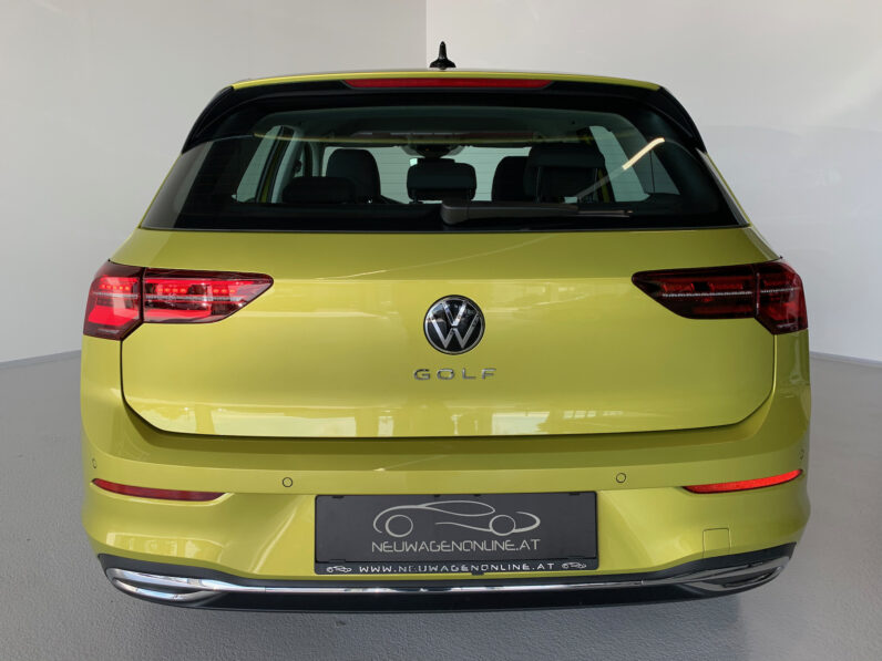 Volkswagen Golf VIII Style 1,5 TSI Neuwagen – 27 %