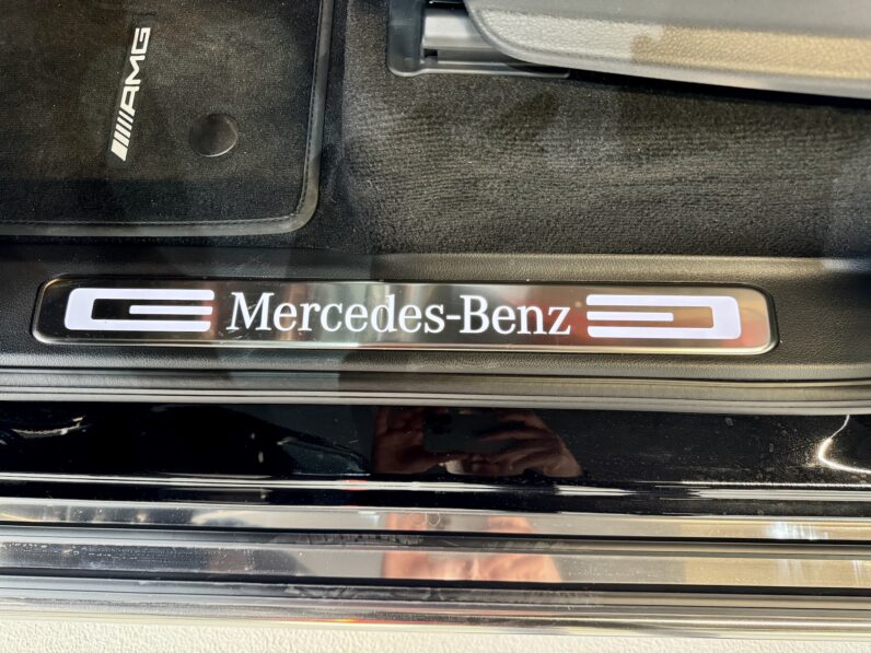 Mercedes Benz G 400d AMG